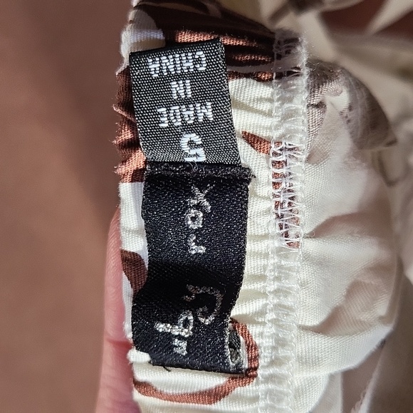 Dress - Picture 4 of 4